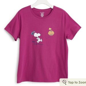 Vera Bradley Peanuts short sleeved graphic T-shirt